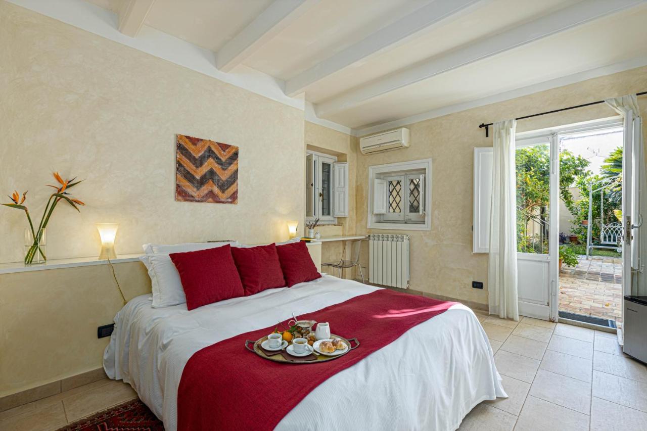 B&B Sant'Agostino Palermo Eksteriør billede